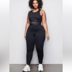 Good American Performance Black Women's Leggings The Icon Size 6 / 3XL